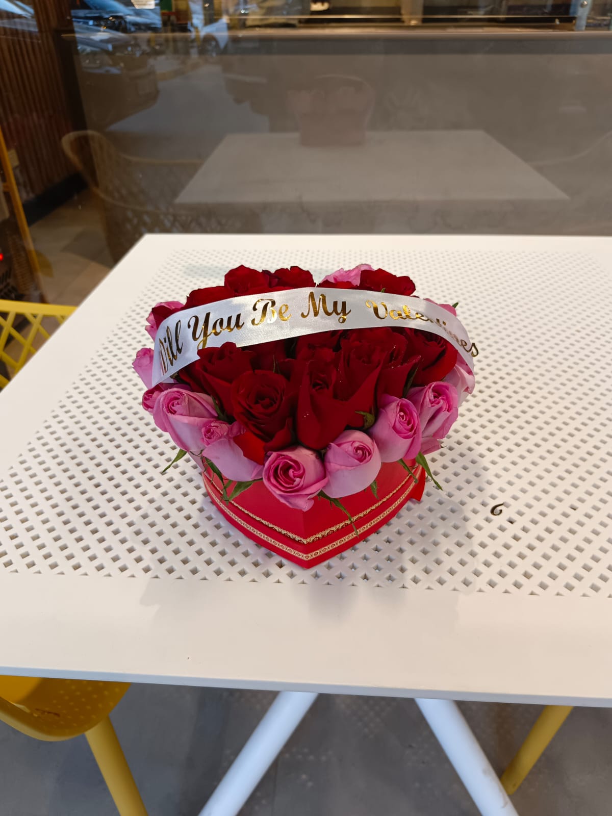Box Bouquet Small